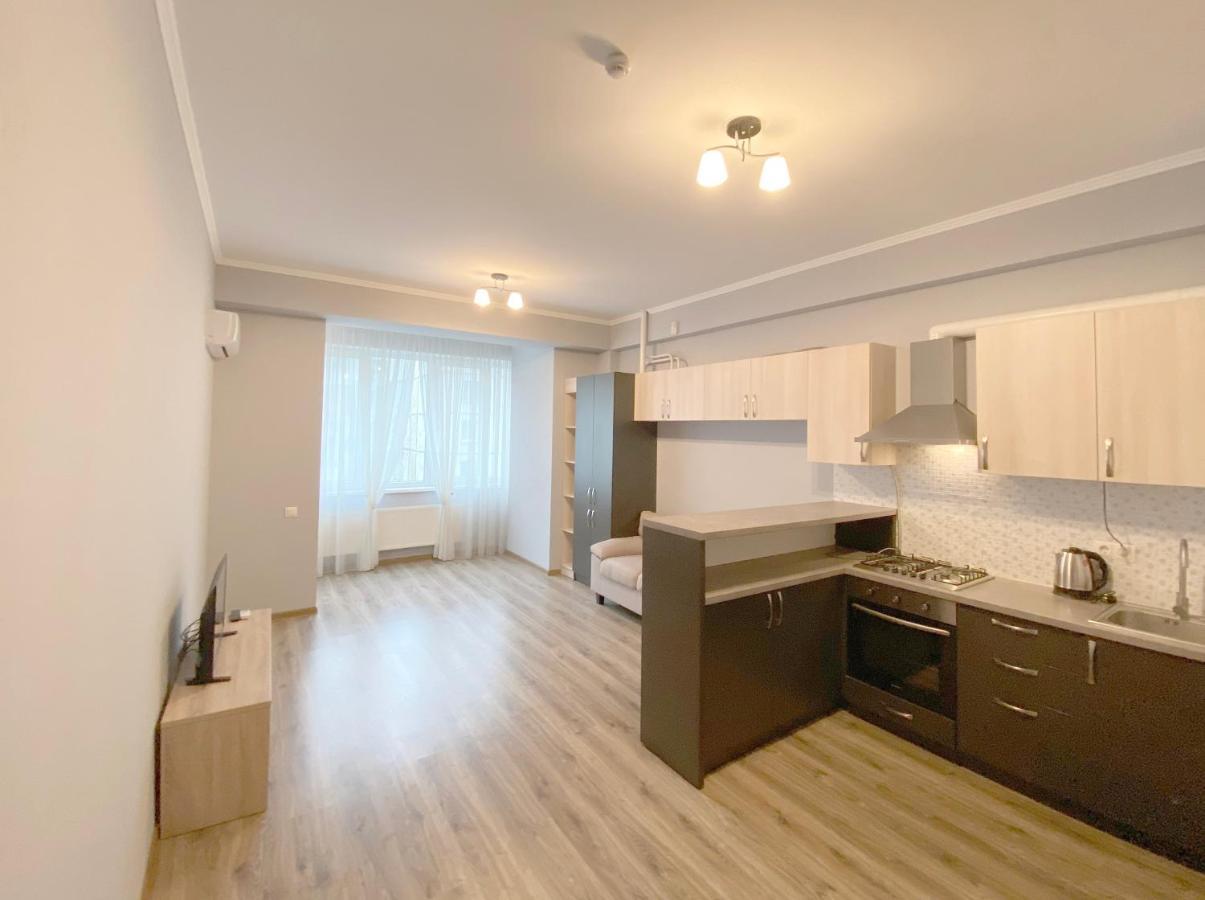 Sky House Central Apartment Кишинёв Экстерьер фото